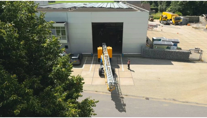 Giraffe 700.26-2WD4S - Self-erecting tower crane: picture 2 Giraffe 700.26-2WD4S - Self-erecting tower crane: picture 2