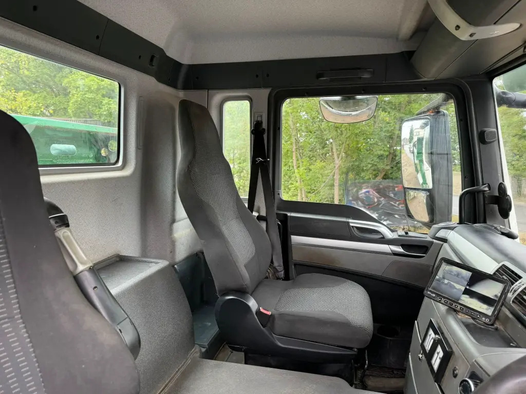 Tipper MAN TGS 35.400 8x4 Tipper - RHD (XSK): picture 12 Tipper MAN TGS 35.400 8x4 Tipper - RHD (XSK): picture 12