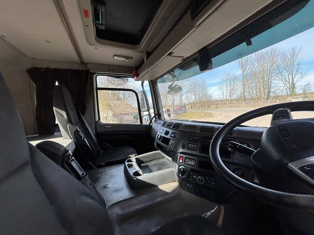 DAF CF 450 RHD - Tractor unit: picture 5 DAF CF 450 RHD - Tractor unit: picture 5