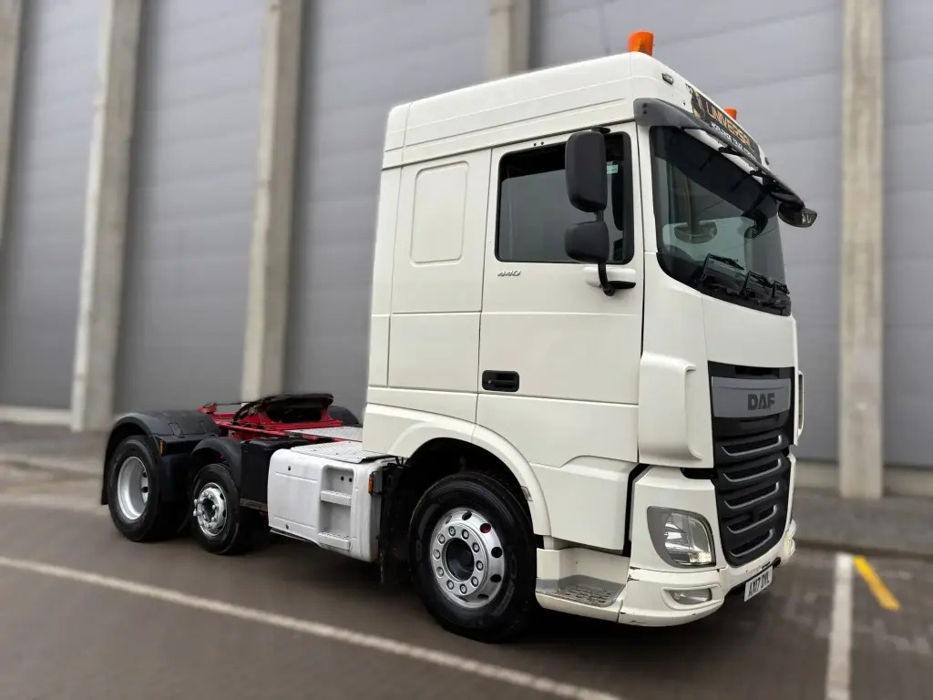 DAF XF 440 6x2 (ADR - Hydraulics) - RHD (DVL) - Tractor unit: picture 1 DAF XF 440 6x2 (ADR - Hydraulics) - RHD (DVL) - Tractor unit: picture 1