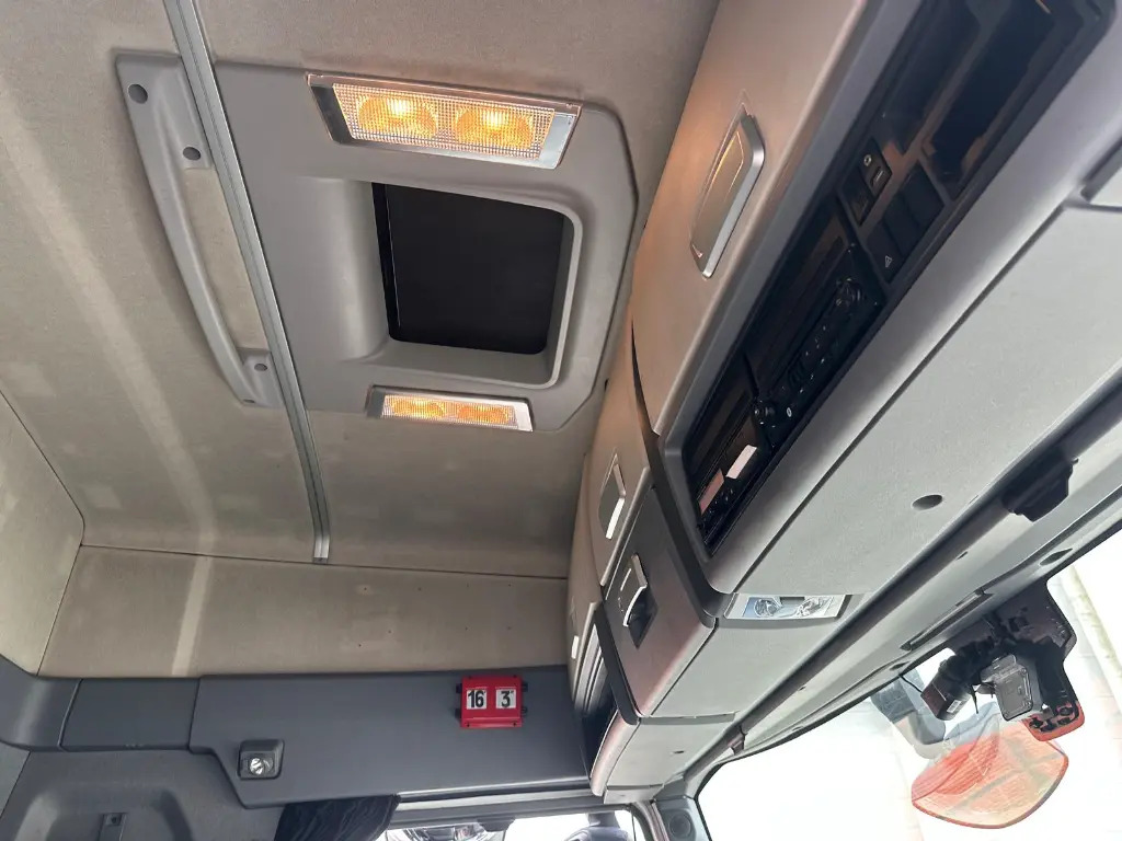 Tractor unit Renault T 480 6x2 - RHD (NLF): picture 14