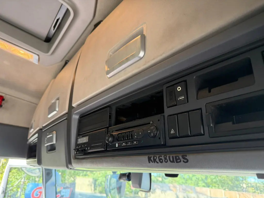 Tractor unit Renault T 480 6x2 - RHD (UBS): picture 12 Tractor unit Renault T 480 6x2 - RHD (UBS): picture 12