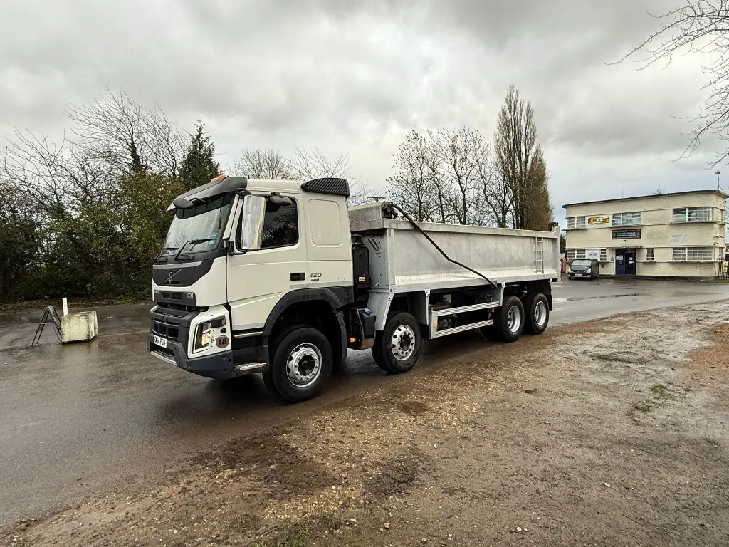 Volvo FMX 420 8x4 Tipper - RHD (FGO) - Tipper: picture 3 Volvo FMX 420 8x4 Tipper - RHD (FGO) - Tipper: picture 3
