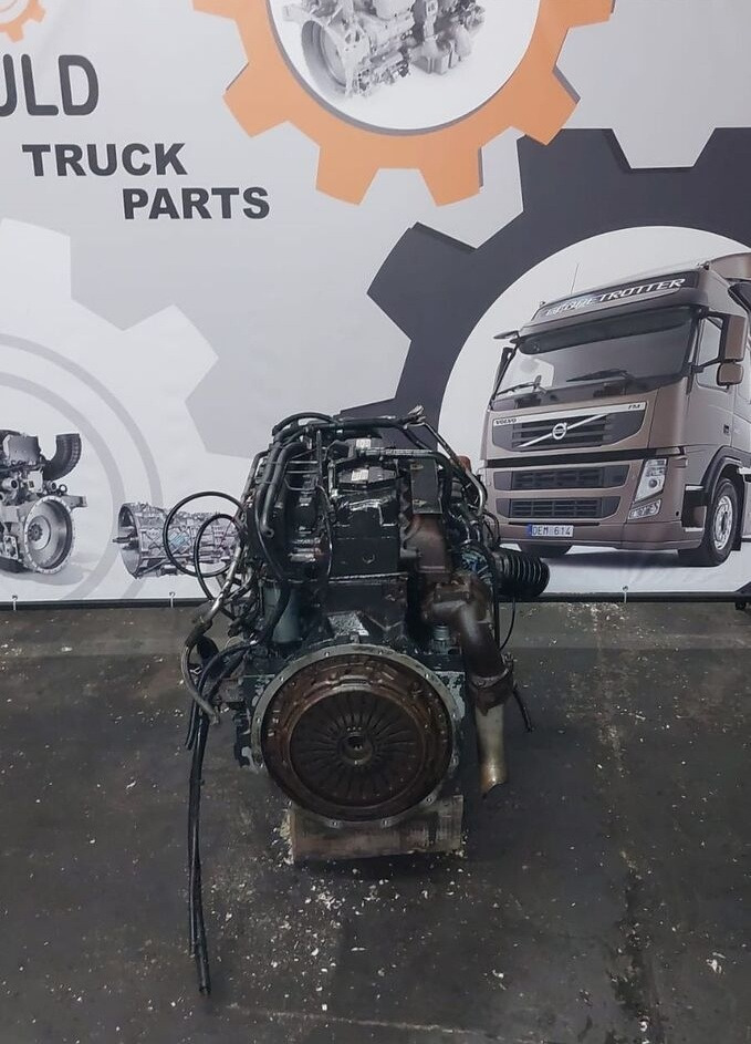 MAN D0824LFL01 MAN L2000 - Engine for Truck: picture 2 MAN D0824LFL01 MAN L2000 - Engine for Truck: picture 2