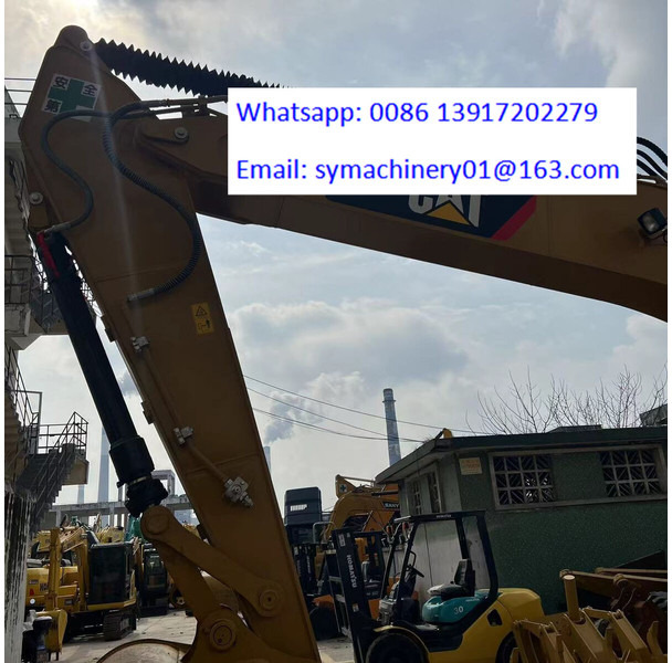 Crawler excavator Caterpillar 320D2: picture 13