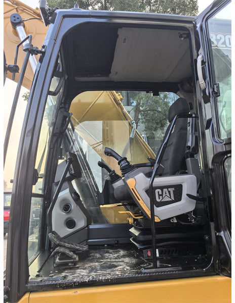 Crawler excavator Caterpillar 320GC: picture 8 Crawler excavator Caterpillar 320GC: picture 8