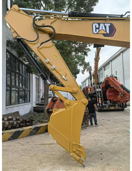 Crawler excavator Caterpillar 320GX: picture 8