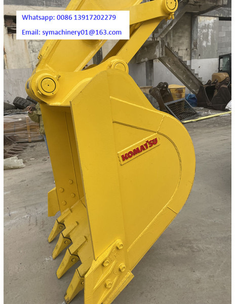 Komatsu PC220-8N1 - Crawler excavator: picture 2 Komatsu PC220-8N1 - Crawler excavator: picture 2