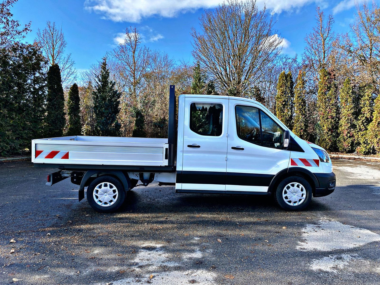 Ford Pritsche 350L2 DoKa|Trend|Garantie bis 08.27|19% - Open body delivery van, Combi van: picture 2 Ford Pritsche 350L2 DoKa|Trend|Garantie bis 08.27|19% - Open body delivery van, Combi van: picture 2