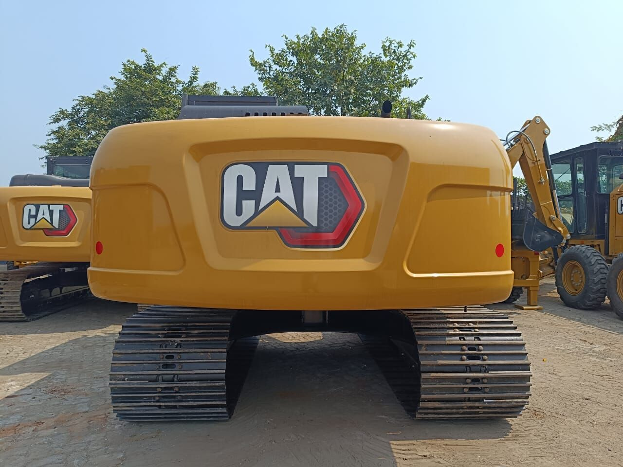 New Caterpillar 320D3GC tracked excavator - Crawler excavator: picture 2 New Caterpillar 320D3GC tracked excavator - Crawler excavator: picture 2