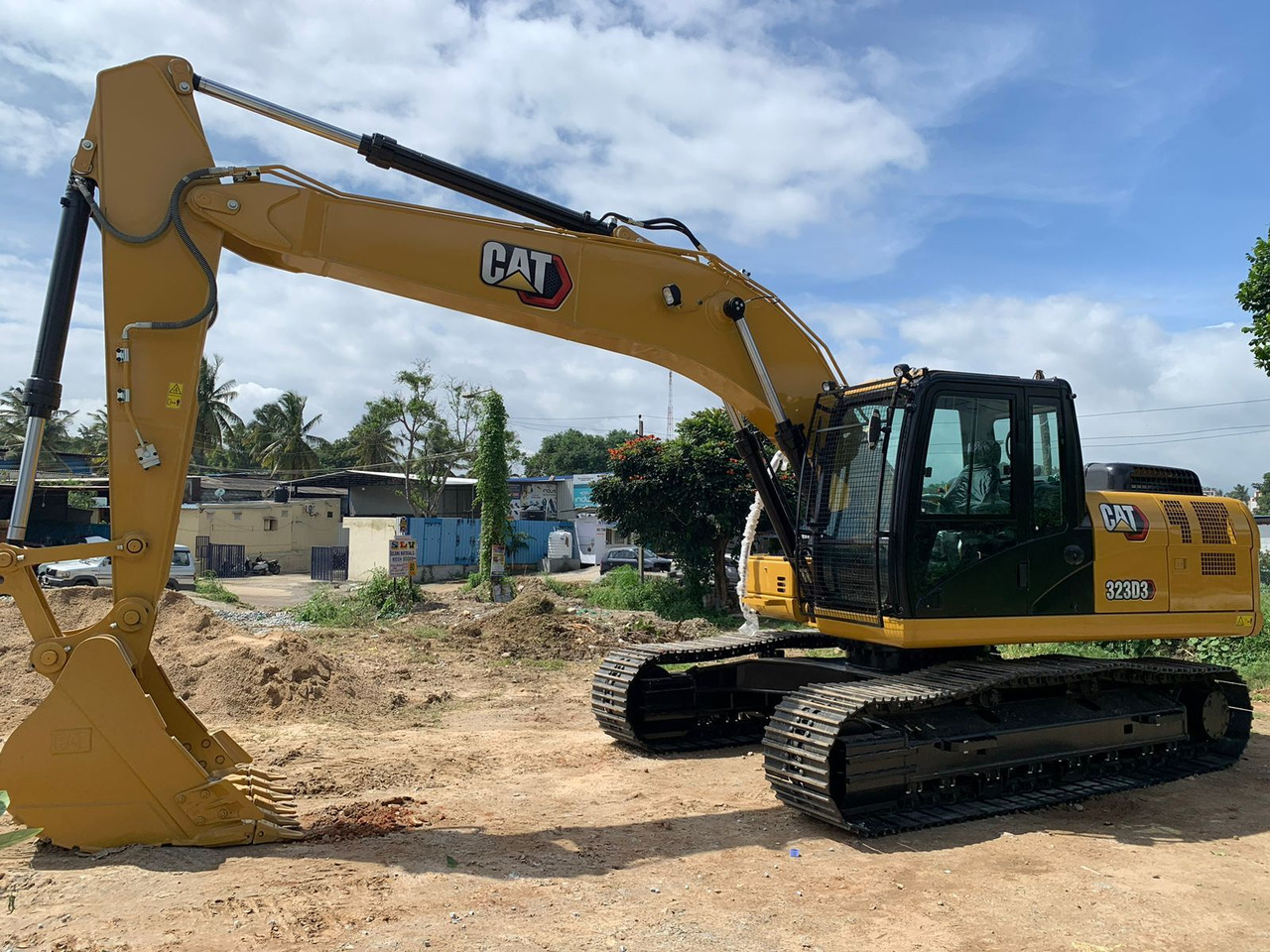 New Caterpillar 323D3 tracked excavator - Crawler excavator: picture 1 New Caterpillar 323D3 tracked excavator - Crawler excavator: picture 1