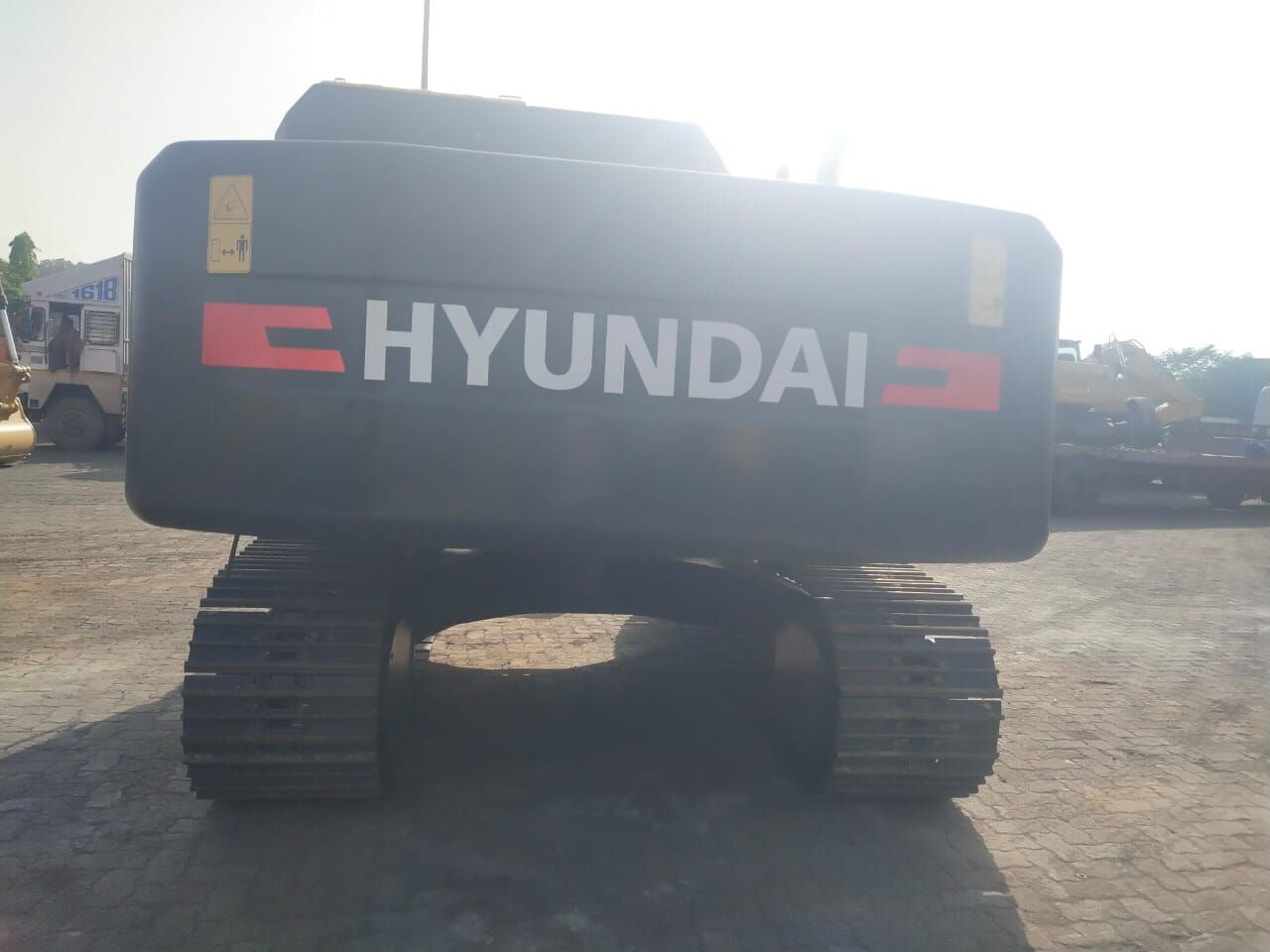 New Hyundai R210 tracked excavator - Crawler excavator: picture 5 New Hyundai R210 tracked excavator - Crawler excavator: picture 5