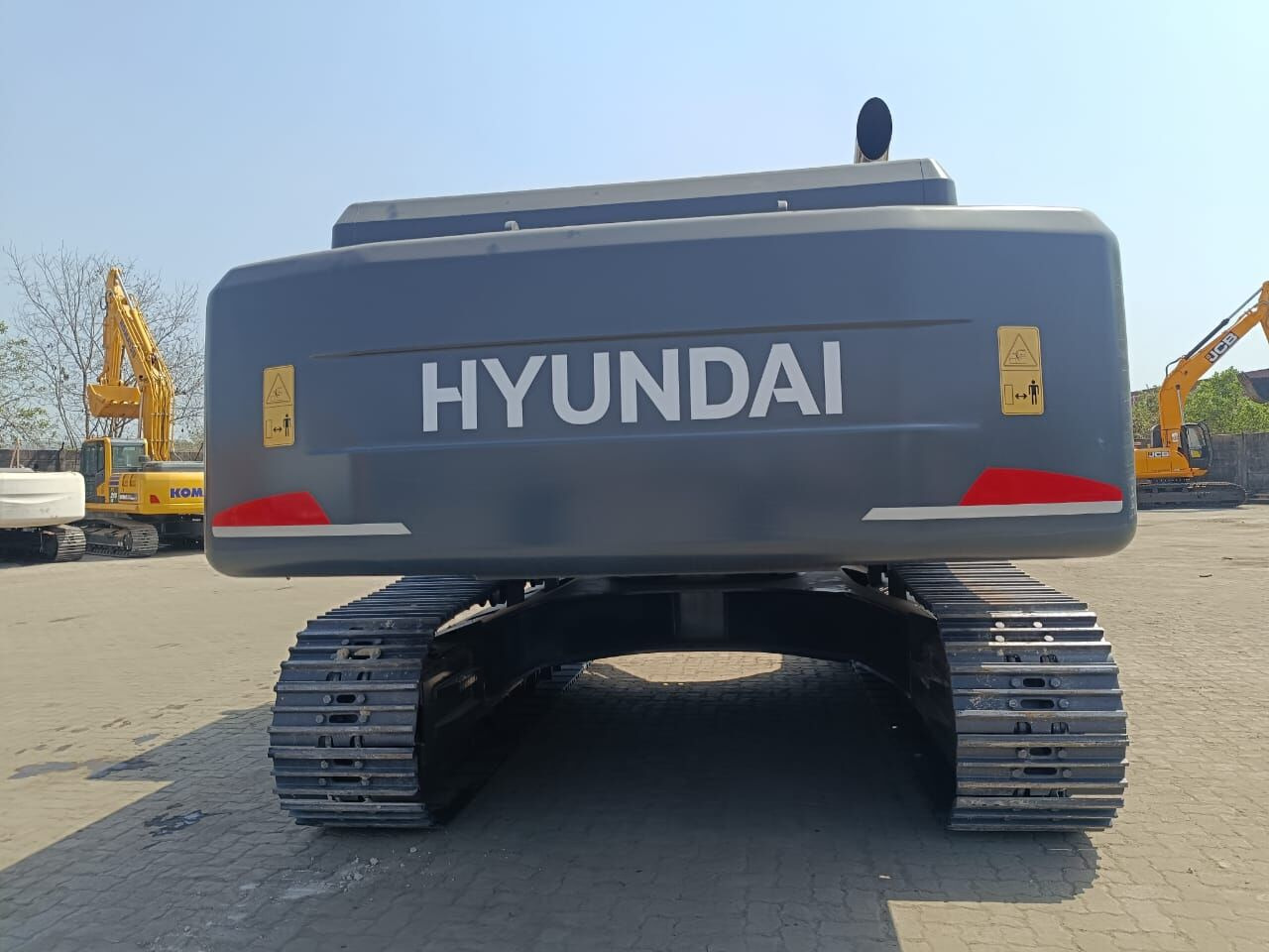 New Hyundai R340 tracked excavator - Crawler excavator: picture 2 New Hyundai R340 tracked excavator - Crawler excavator: picture 2