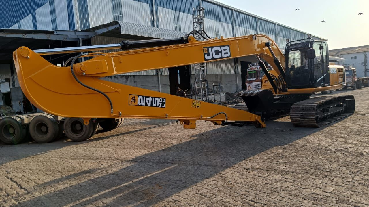 New JCB JCB 245LR tracked excavator - Crawler excavator: picture 4 New JCB JCB 245LR tracked excavator - Crawler excavator: picture 4