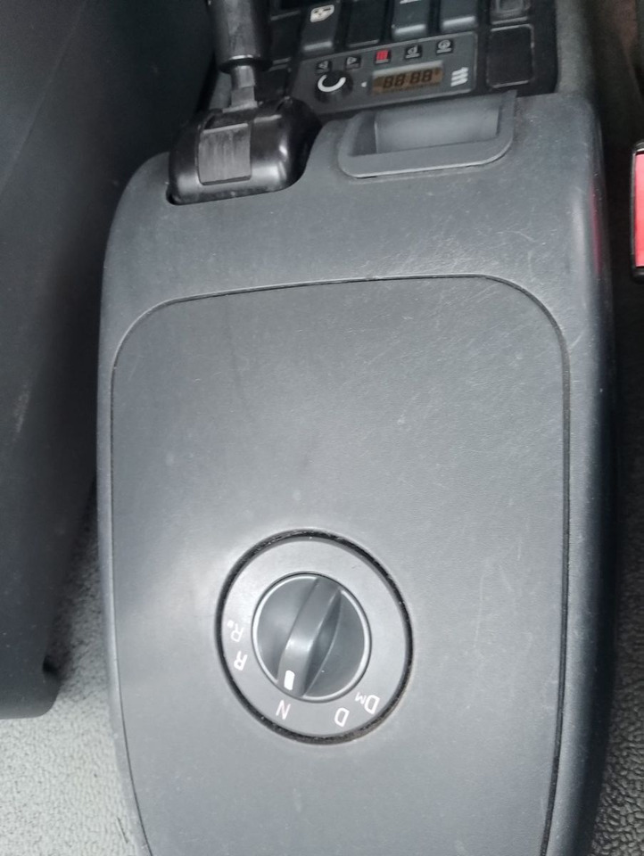 Container transporter/ Swap body truck MAN TGA 18 320: picture 11 Container transporter/ Swap body truck MAN TGA 18 320: picture 11