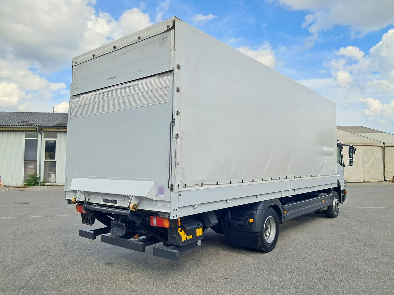 MERCEDES-BENZ ATEGO 12 24 Plane LBW | Klima | Schaltgetriebe - Curtain side truck: picture 5 MERCEDES-BENZ ATEGO 12 24 Plane LBW | Klima | Schaltgetriebe - Curtain side truck: picture 5