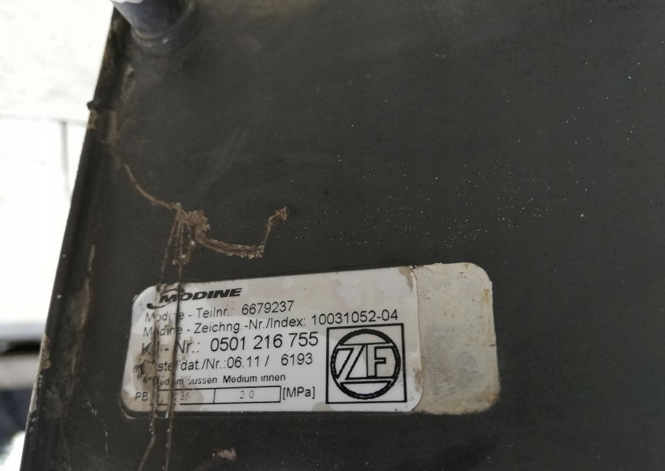 CHŁODNICA OLEJU RETARDERA MAN ZF 6679237 - Cooling system for Truck: picture 3 CHŁODNICA OLEJU RETARDERA MAN ZF 6679237 - Cooling system for Truck: picture 3