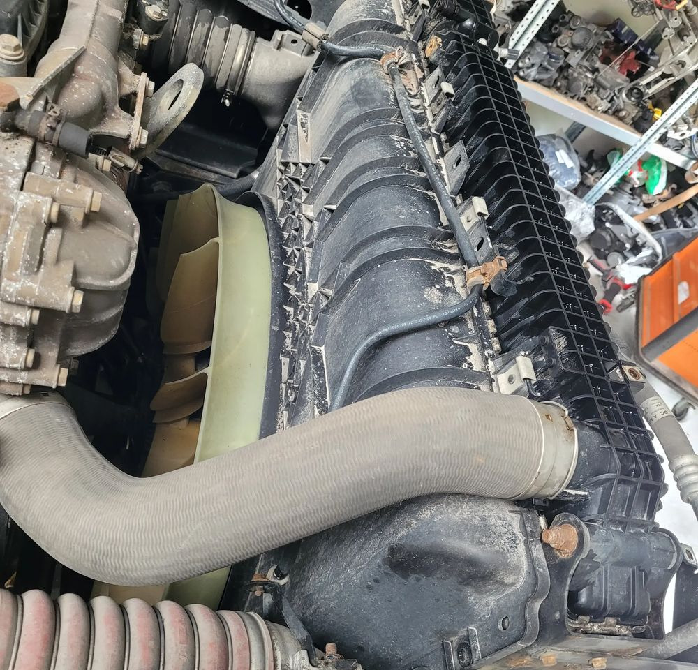 CHŁODNICE MERCEDES ACTROS MP4 KOMPLET - Cooling system for Truck: picture 2 CHŁODNICE MERCEDES ACTROS MP4 KOMPLET - Cooling system for Truck: picture 2