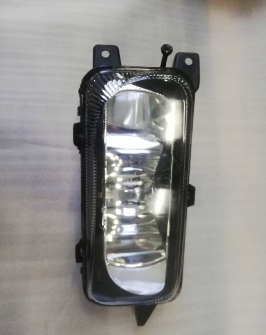 HALOGEN MERCEDES ACTROS MP3 MP3 LH - Headlight for Truck: picture 1 HALOGEN MERCEDES ACTROS MP3 MP3 LH - Headlight for Truck: picture 1