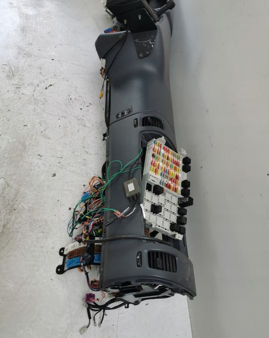 KONSOLA SCANIA R XPI G - Dashboard for Truck: picture 2 KONSOLA SCANIA R XPI G - Dashboard for Truck: picture 2