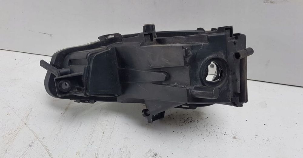 LAMPA HALOGEN MERCEDES ANTOS A9608201956 - Headlight: picture 2 LAMPA HALOGEN MERCEDES ANTOS A9608201956 - Headlight: picture 2