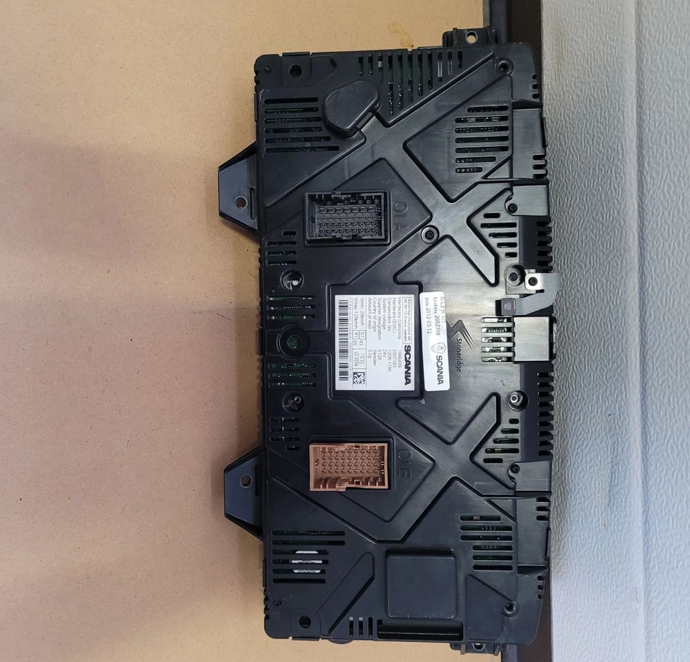 LICZNIK SCANIA R CP OM 2052208 CHWALIM116 - Dashboard for Truck: picture 2 LICZNIK SCANIA R CP OM 2052208 CHWALIM116 - Dashboard for Truck: picture 2