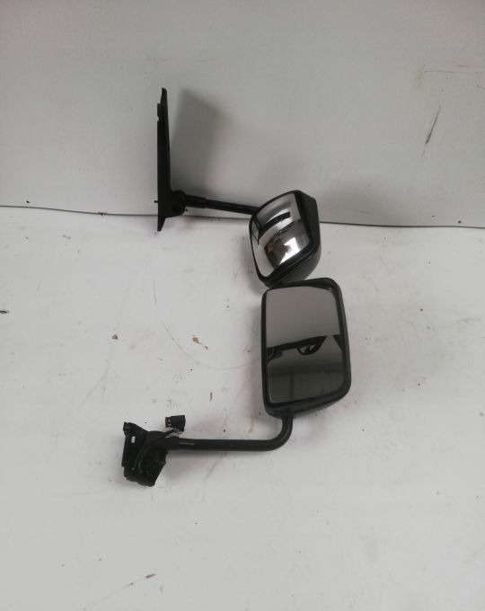 LUSTERKO DAF LF RENAULT MIDLUM PREMIUM RH. - Rear view mirror: picture 1 LUSTERKO DAF LF RENAULT MIDLUM PREMIUM RH. - Rear view mirror: picture 1