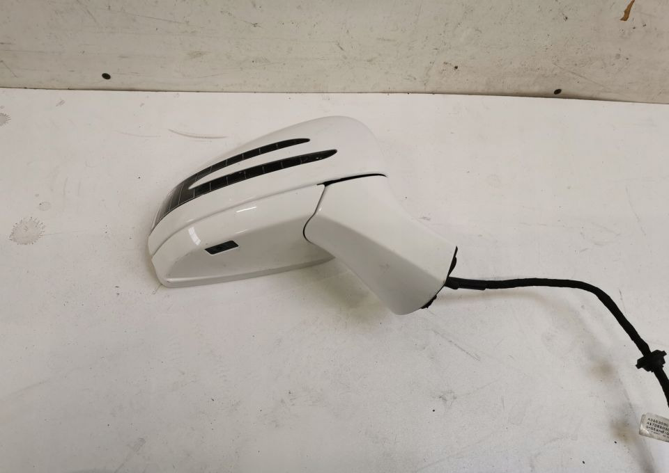 LUSTERKO MERCEDES SLK W172 RH. A1728103000 20PIN - Rear view mirror: picture 1 LUSTERKO MERCEDES SLK W172 RH. A1728103000 20PIN - Rear view mirror: picture 1
