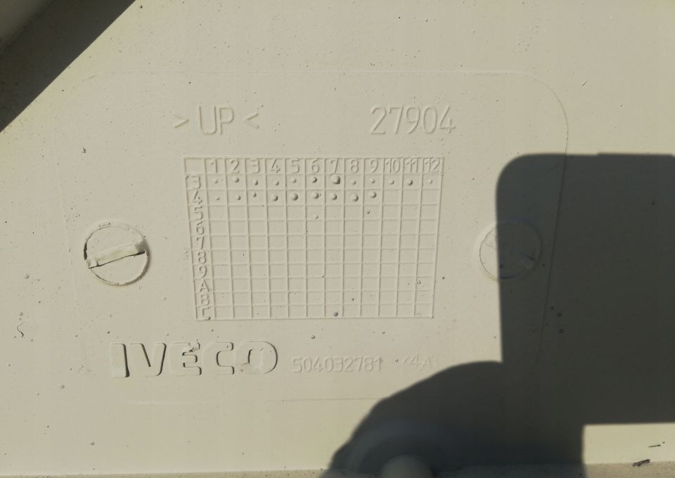 MASKA ATRAPA IVECO EUROCARGO ORYGINAŁ - Hood for Truck: picture 4 MASKA ATRAPA IVECO EUROCARGO ORYGINAŁ - Hood for Truck: picture 4