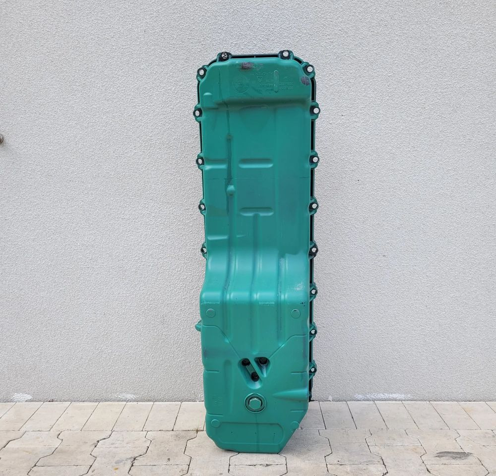 MISKA OLEJOWA VOLVO FH5 ORYGINAŁ 23702252 - Oil pan for Truck: picture 1 MISKA OLEJOWA VOLVO FH5 ORYGINAŁ 23702252 - Oil pan for Truck: picture 1
