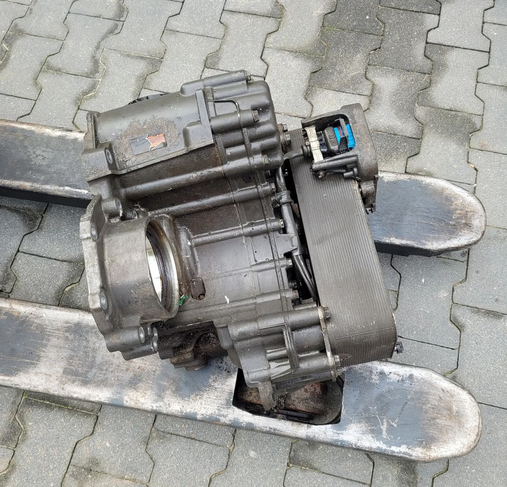 RETARDER INTARDER 3 DAF XF 106 ORYGINAŁ 6093060097 CHWALIM116 - Gearbox for Truck: picture 1 RETARDER INTARDER 3 DAF XF 106 ORYGINAŁ 6093060097 CHWALIM116 - Gearbox for Truck: picture 1