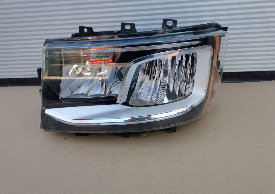 Scania OE 2655848 reflektor LEWA ORYGINAŁ - Headlight for Truck: picture 1 Scania OE 2655848 reflektor LEWA ORYGINAŁ - Headlight for Truck: picture 1