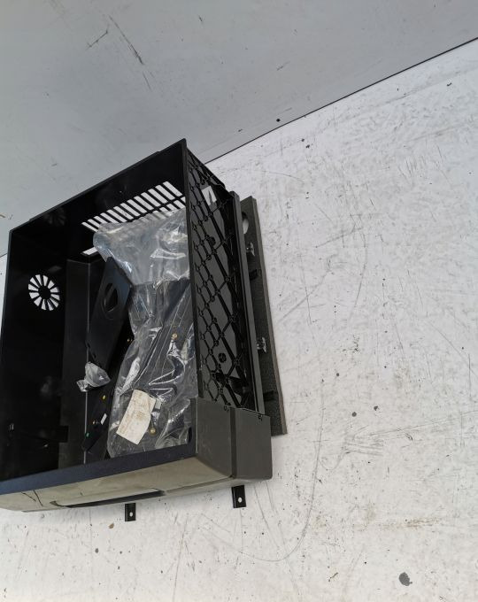 Schowek na lodówkę MERCEDES ANTOS AROX MP4 - Cab and interior for Truck: picture 5 Schowek na lodówkę MERCEDES ANTOS AROX MP4 - Cab and interior for Truck: picture 5