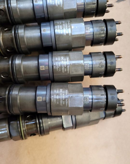 WTRYSKI MERCEDES ACTROS MP4 A471070048780 - Injector for Truck: picture 2 WTRYSKI MERCEDES ACTROS MP4 A471070048780 - Injector for Truck: picture 2