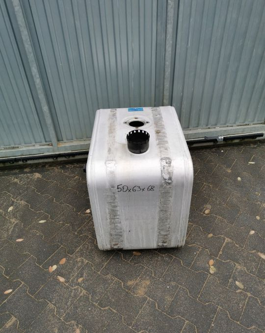 ZBIORNIK OLEJU HYVA OM 14018231 - Fuel tank: picture 1 ZBIORNIK OLEJU HYVA OM 14018231 - Fuel tank: picture 1