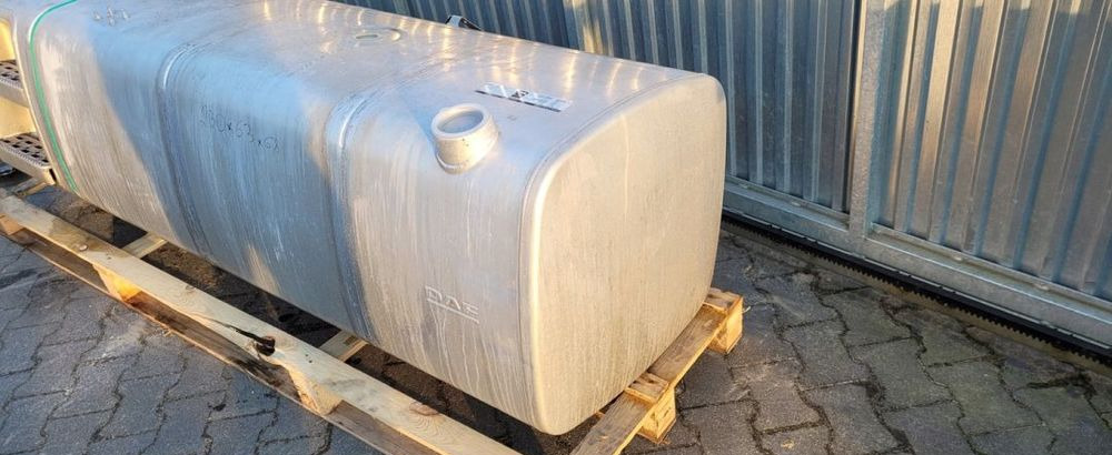 ZBIORNIK PALIWA XF 106 1944800 845L - Fuel tank: picture 3 ZBIORNIK PALIWA XF 106 1944800 845L - Fuel tank: picture 3