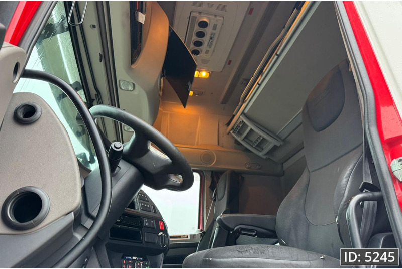 DAF XF 450 SSC, Euro 6, / Standklima / Fridge - Tractor unit: picture 5 DAF XF 450 SSC, Euro 6, / Standklima / Fridge - Tractor unit: picture 5