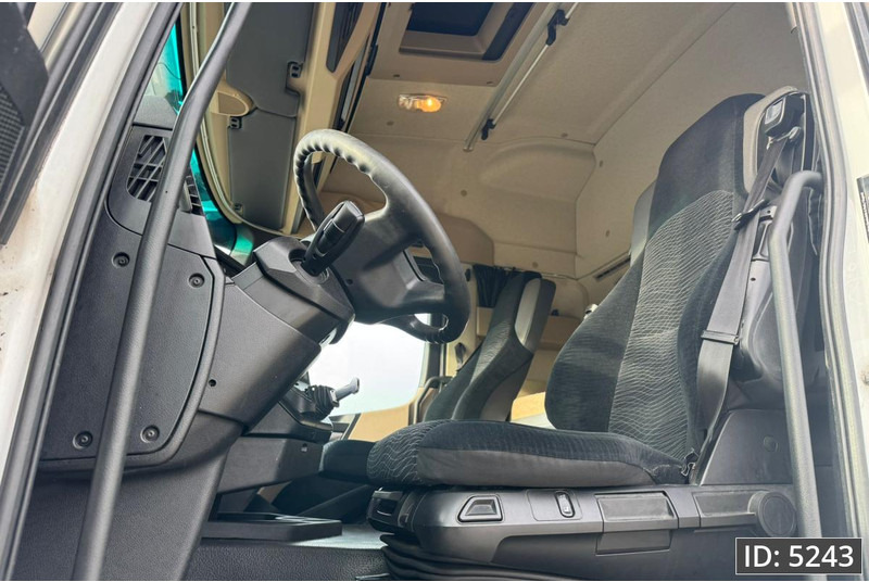 Mercedes-Benz Actros 1840 StreamSpace, Euro 6 - Tractor unit: picture 5 Mercedes-Benz Actros 1840 StreamSpace, Euro 6 - Tractor unit: picture 5