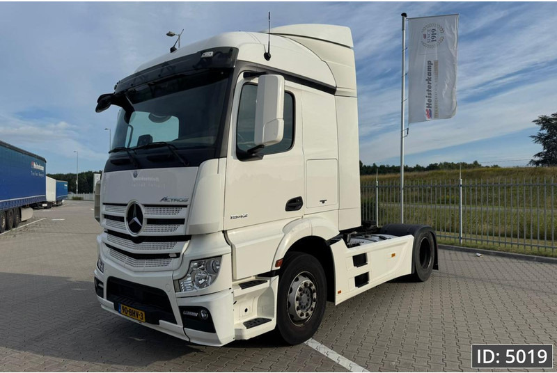 Mercedes-Benz Actros 1842 StreamSpace, Euro 6, / Streamspace / 9 Pieces - Tractor unit: picture 1 Mercedes-Benz Actros 1842 StreamSpace, Euro 6, / Streamspace / 9 Pieces - Tractor unit: picture 1