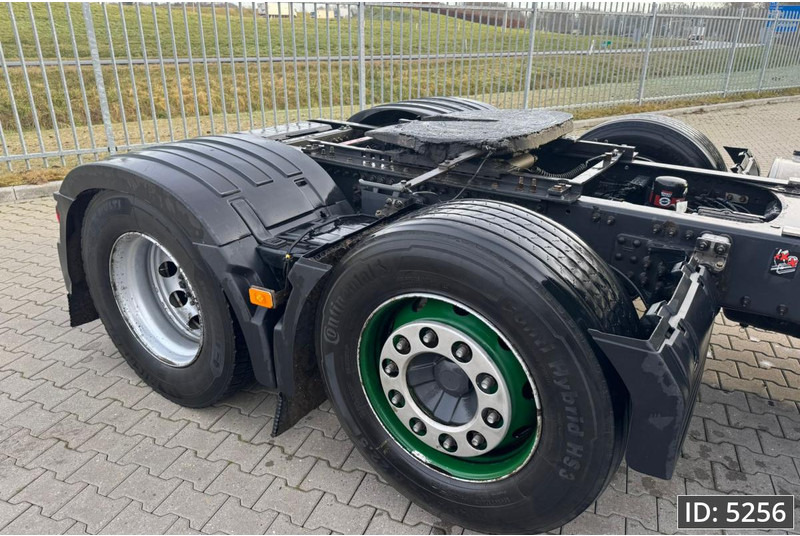 Renault T460 HighCab, Euro 6, 6x2 / Sliding 5th wheel / NL truck - Tractor unit: picture 5 Renault T460 HighCab, Euro 6, 6x2 / Sliding 5th wheel / NL truck - Tractor unit: picture 5