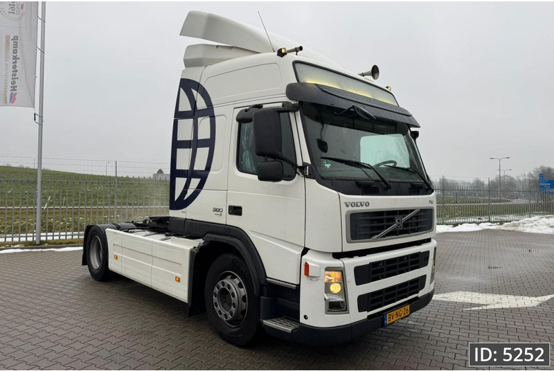 Volvo FM 380 Globetrotter, Euro 5, / Automatic / NL Truck - Tractor unit: picture 4 Volvo FM 380 Globetrotter, Euro 5, / Automatic / NL Truck - Tractor unit: picture 4