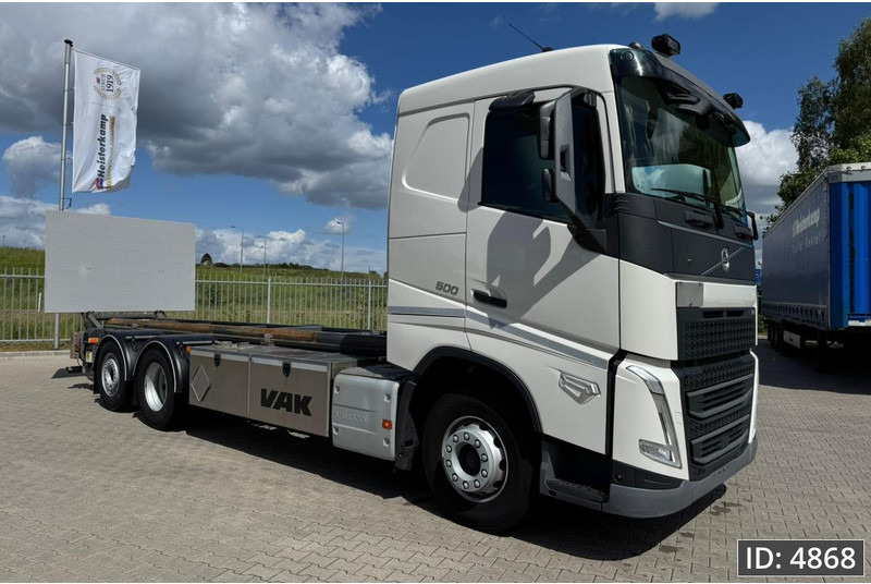 Volvo FH 500 Globetrotter, Euro 6, / 6x2 / Hydraulic body / frame 7.4 m / Tail lift - Container transporter/ Swap body truck: picture 4 Volvo FH 500 Globetrotter, Euro 6, / 6x2 / Hydraulic body / frame 7.4 m / Tail lift - Container transporter/ Swap body truck: picture 4