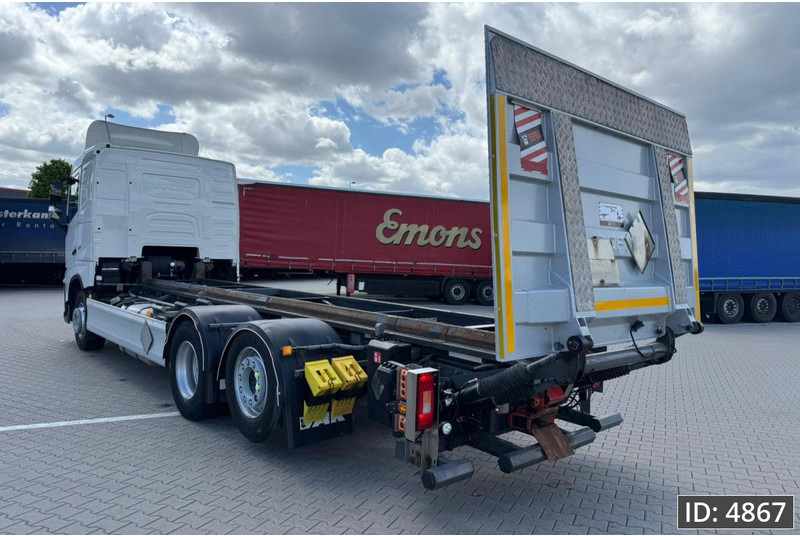 Volvo FH 500 Globetrotter, Euro 6, / 6x2 / Hydraulic body / frame 7.4 m / Tail lift - Container transporter/ Swap body truck: picture 2 Volvo FH 500 Globetrotter, Euro 6, / 6x2 / Hydraulic body / frame 7.4 m / Tail lift - Container transporter/ Swap body truck: picture 2