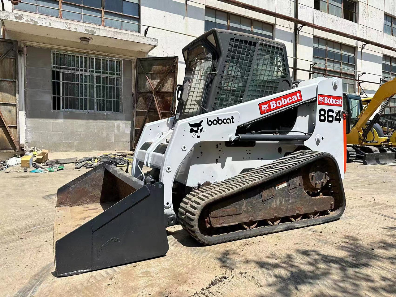 Compact track loader BOBCAT Skid Steer Loader: picture 6