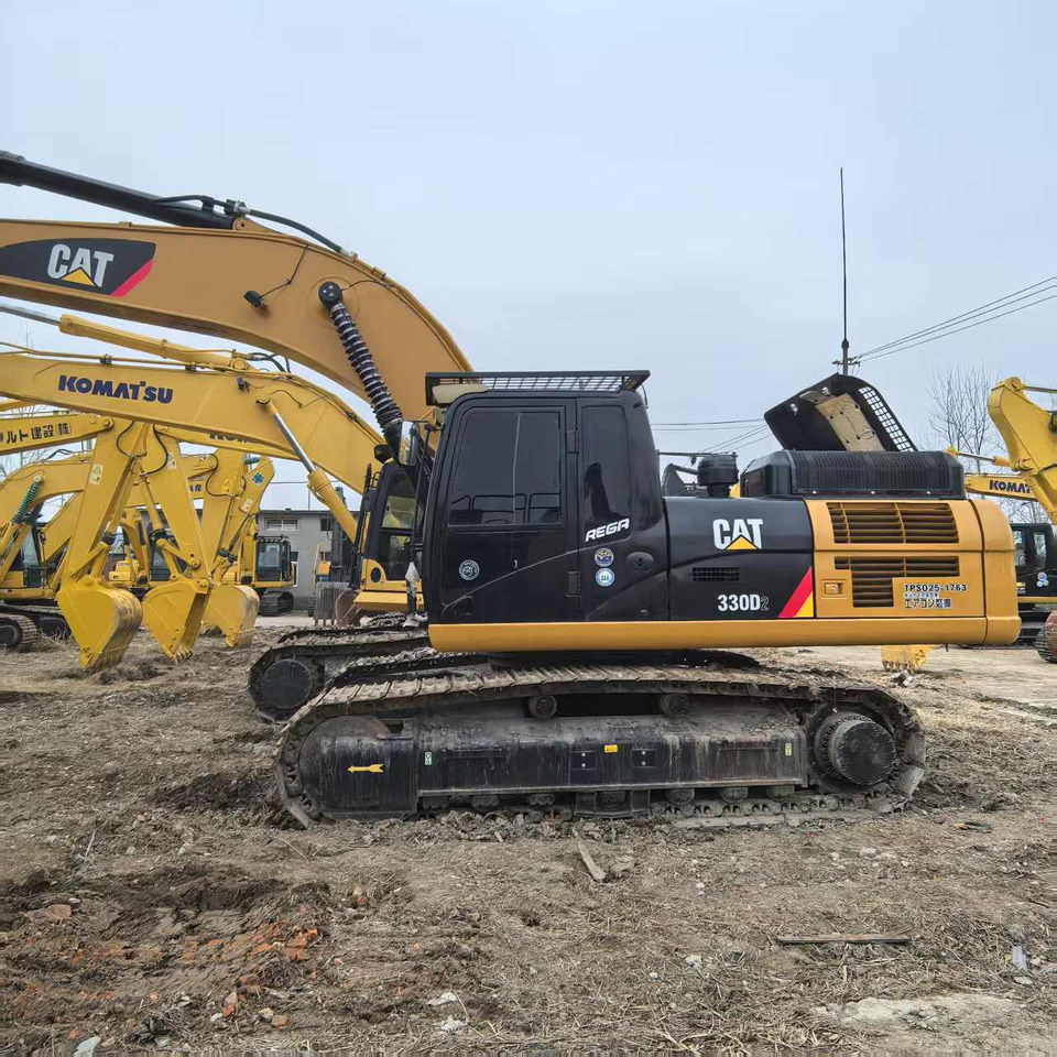 CAT 330D2 - Crawler excavator: picture 4 CAT 330D2 - Crawler excavator: picture 4