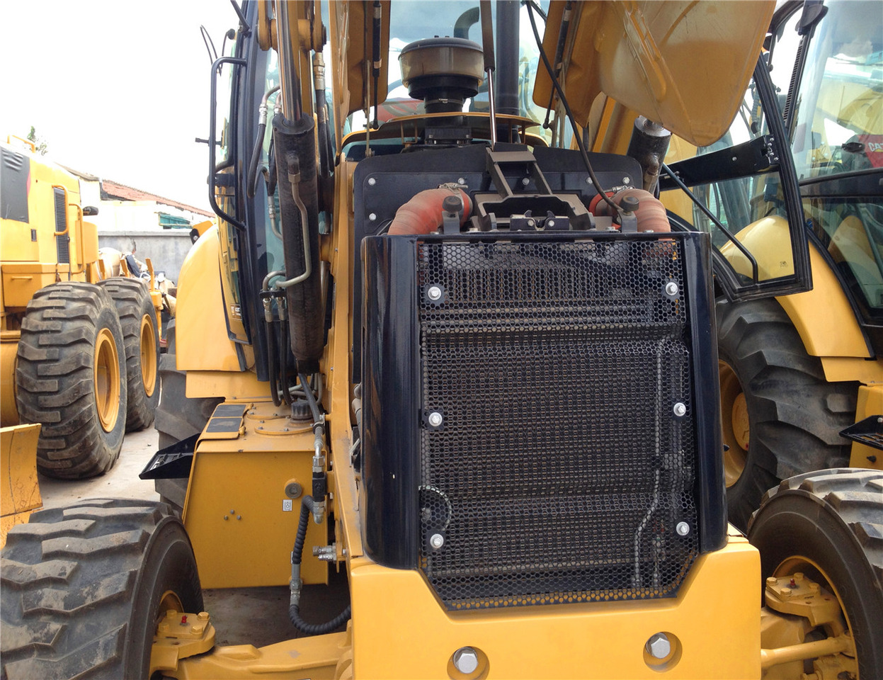 CAT 420F Backhoe Loader - Backhoe loader: picture 4 CAT 420F Backhoe Loader - Backhoe loader: picture 4