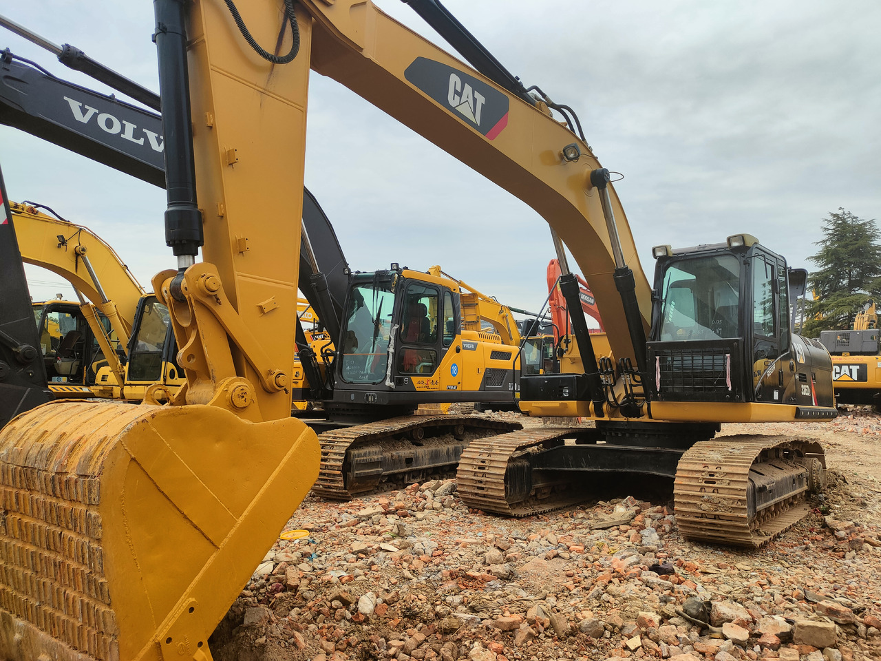 CATERPILLAR 326D - Crawler excavator: picture 1 CATERPILLAR 326D - Crawler excavator: picture 1