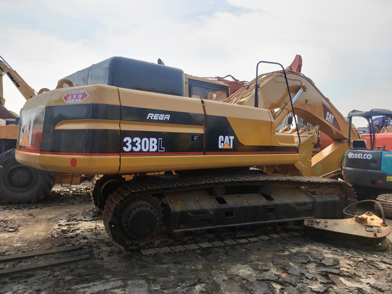 CATERPILLAR 330B - Crawler excavator: picture 4 CATERPILLAR 330B - Crawler excavator: picture 4