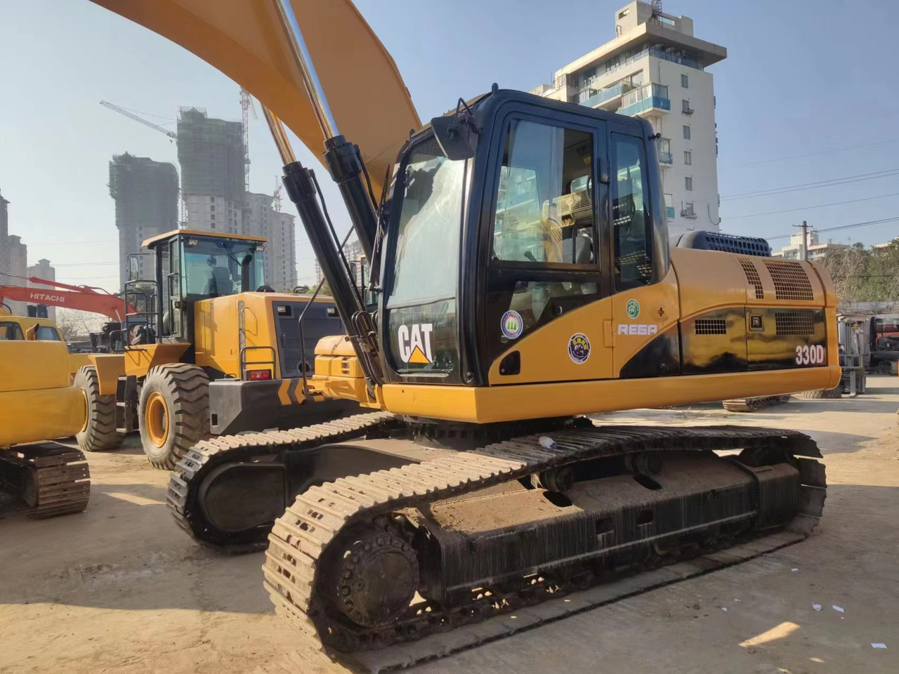CATERPILLAR 330D - Crawler excavator: picture 1 CATERPILLAR 330D - Crawler excavator: picture 1