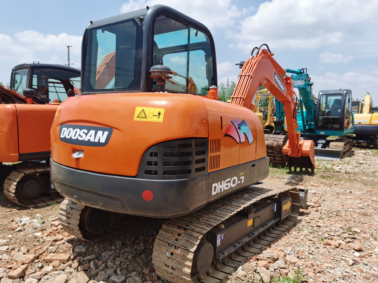 DOOSAN DH60-7 - Crawler excavator: picture 3 DOOSAN DH60-7 - Crawler excavator: picture 3